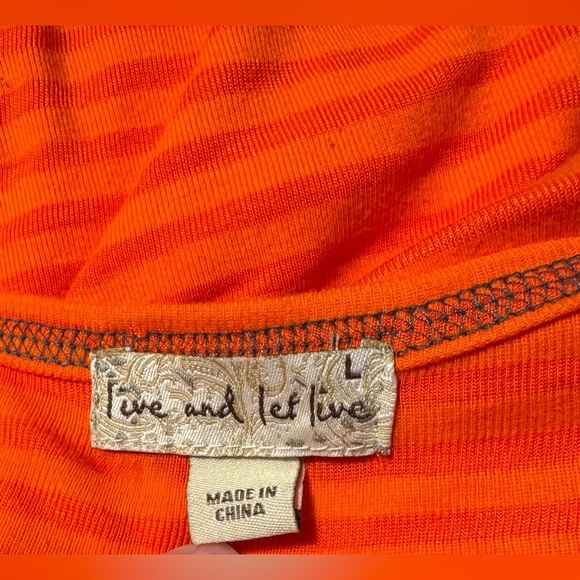 Live and Let Live Vibrant Orange/ Black Beaded Black Cat, Green Eyes, Top size L - Picture 9 of 11